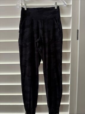 lululemon Black Camo High-Rise Joggers With Pockets